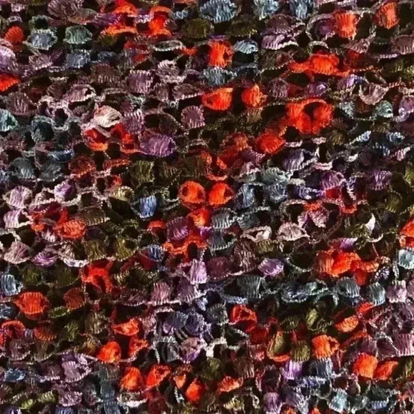 Vtg deep purple red hand crocheted knit infinity shawl scarf - Picture 6 of 7